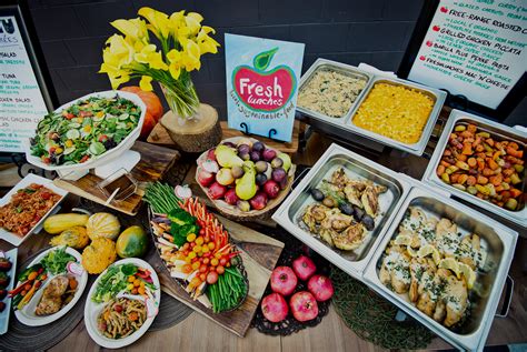 Fabulous fresh food and helpful staff .
